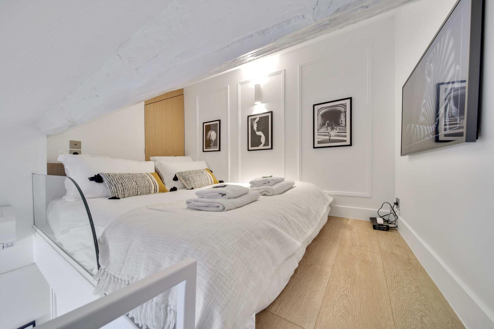 Ultra Town House By Architect - Louvre Appartement *